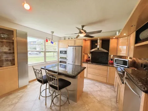 2902 Victoria Circle Coconut Creek FL 33066