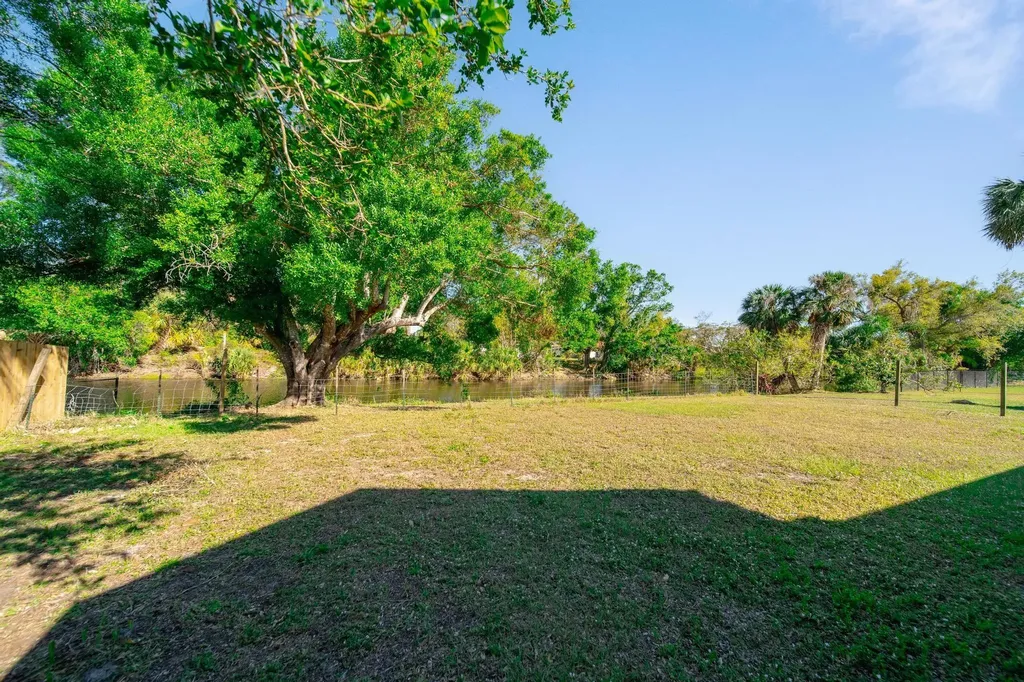1224 Inverness Street Port Charlotte FL 33952