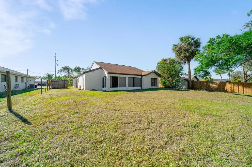 1224 Inverness Street Port Charlotte FL 33952