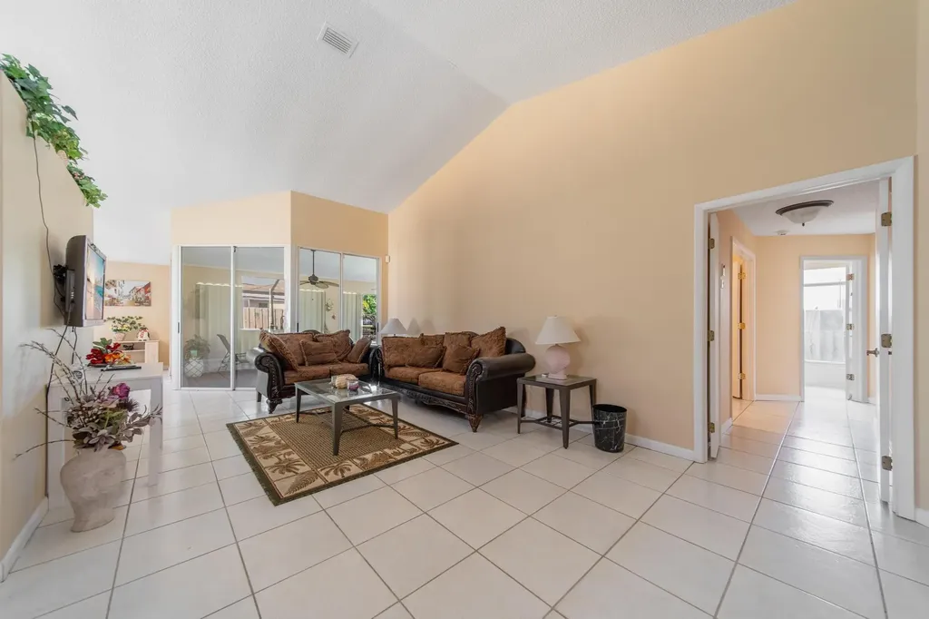 1224 Inverness Street Port Charlotte FL 33952