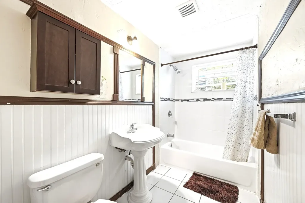 1516 SW 24th Street Fort Lauderdale FL 33315