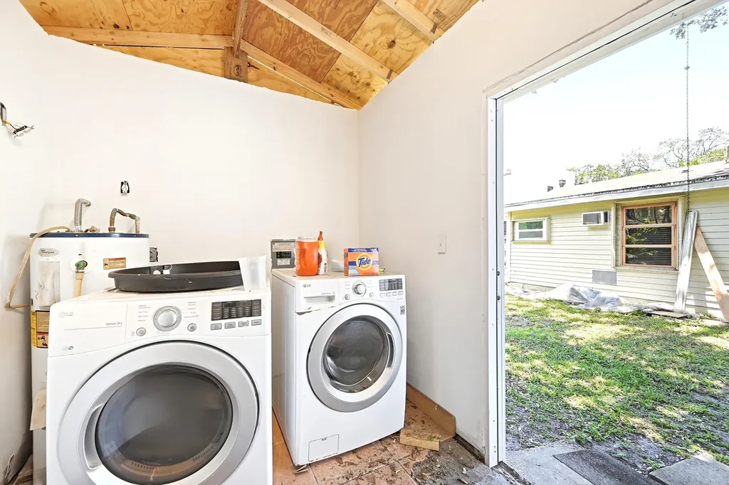 1516 SW 24th Street Fort Lauderdale FL 33315