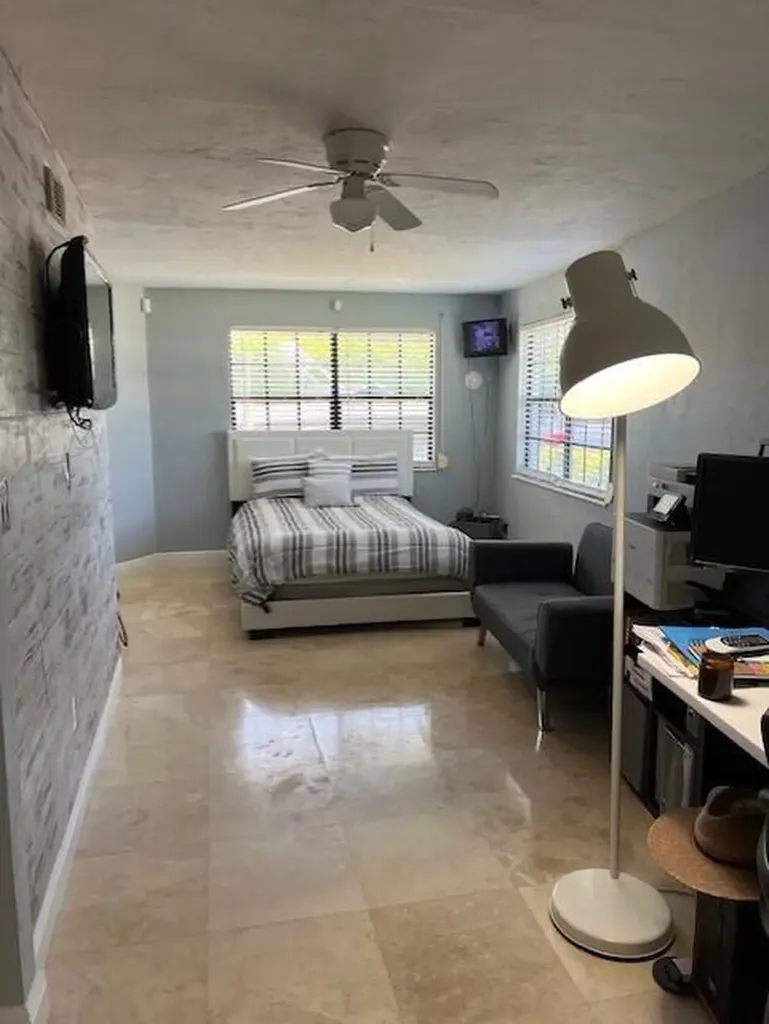 5880 NE 22nd Avenue Fort Lauderdale FL 33308