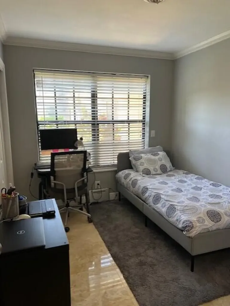 5880 NE 22nd Avenue Fort Lauderdale FL 33308