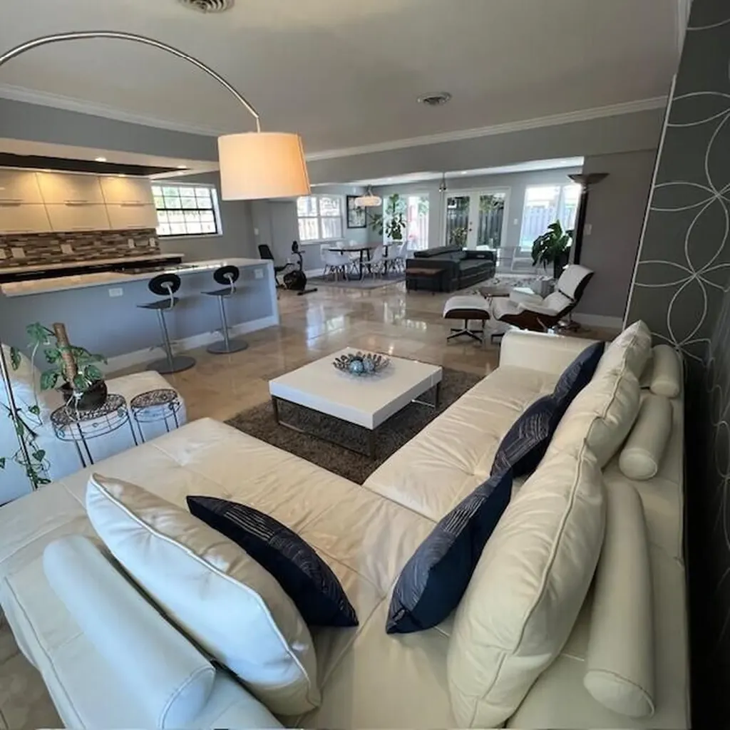 5880 NE 22nd Avenue Fort Lauderdale FL 33308