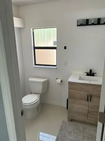 5880 NE 22nd Avenue Fort Lauderdale FL 33308