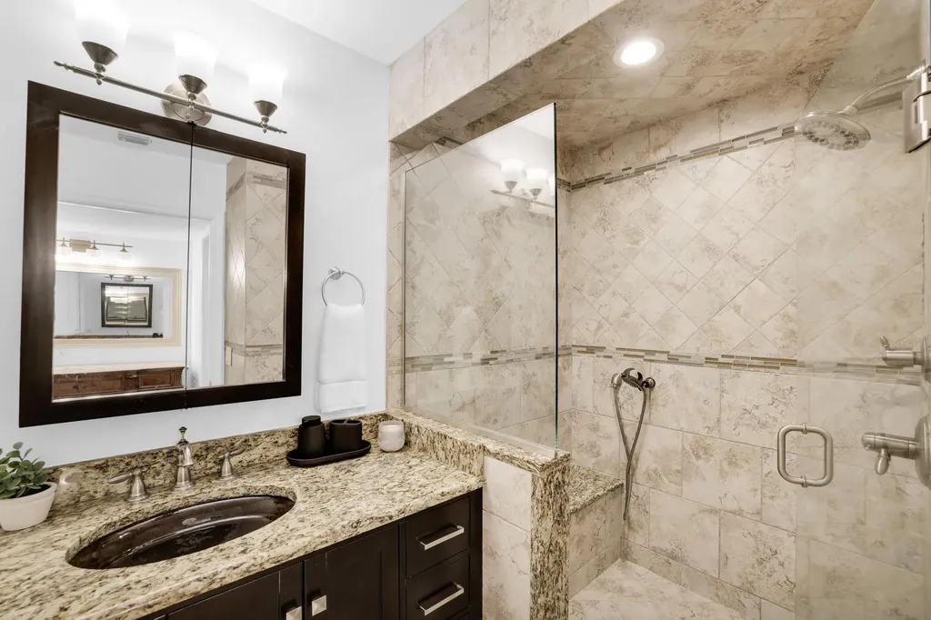 4161 U.s. Highway 1 Jupiter FL 33477