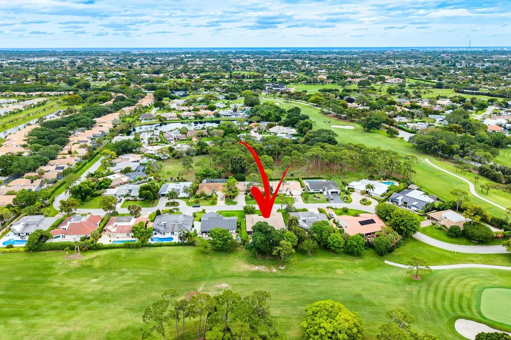 643 W Lakewoode Circle Delray Beach FL 33445