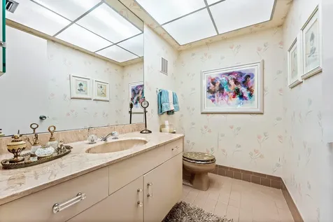 643 W Lakewoode Circle Delray Beach FL 33445
