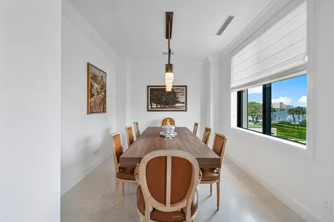 150 Bradley Place Palm Beach FL 33480