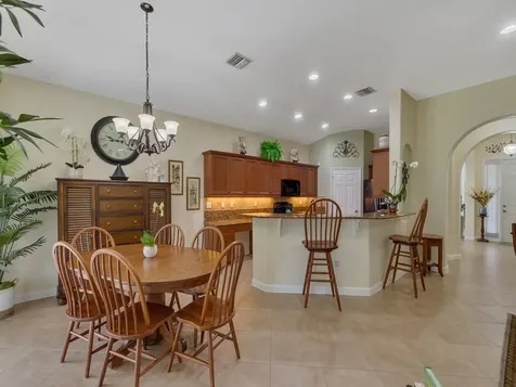 2794 W Brookfield Way Vero Beach FL 32966