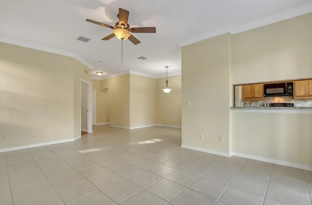 2175 Wingate Bend Wellington FL 33414
