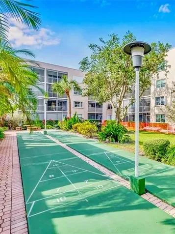 1541 S Ocean Boulevard Lauderdale By The Sea FL 33062