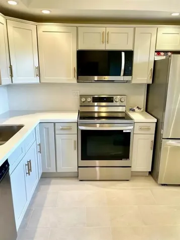 1541 S Ocean Boulevard Lauderdale By The Sea FL 33062