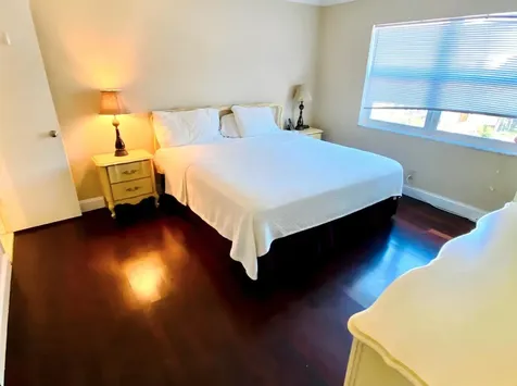 1541 S Ocean Boulevard Lauderdale By The Sea FL 33062