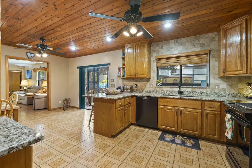 2725 Twin Oaks Trail Fort Pierce FL 34945