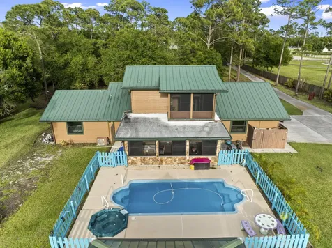 2725 Twin Oaks Trail Fort Pierce FL 34945