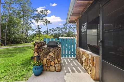 2725 Twin Oaks Trail Fort Pierce FL 34945