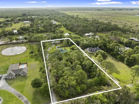 2725 Twin Oaks Trail Fort Pierce FL 34945