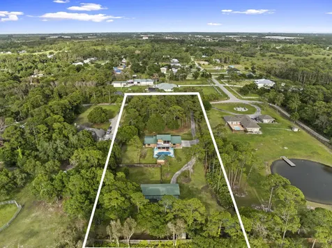 2725 Twin Oaks Trail Fort Pierce FL 34945