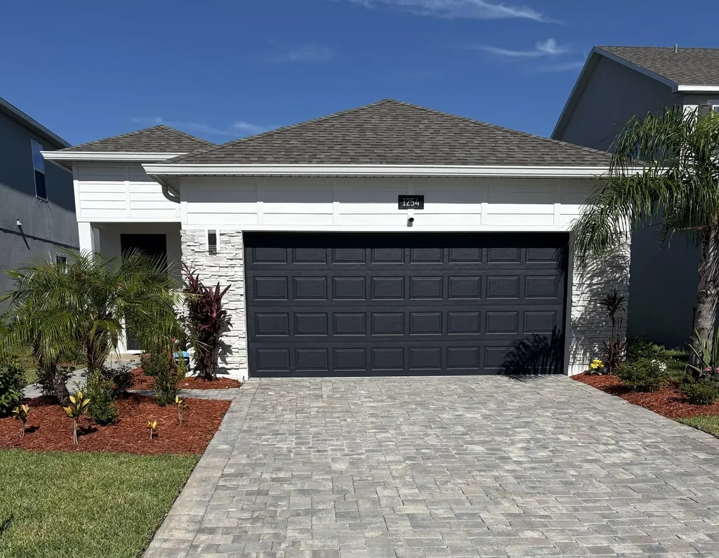 1254 Canfield Circle SE Palm Bay FL 32909
