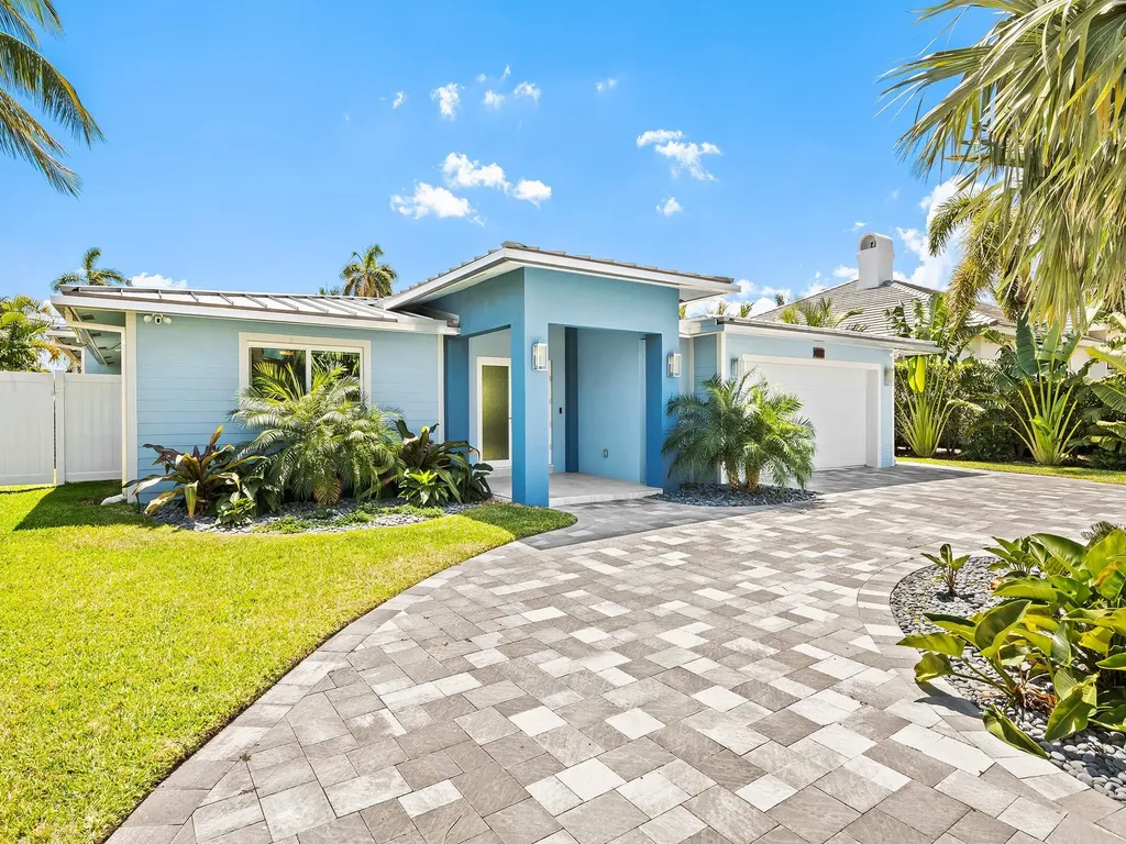 2754 NE 31st Court Lighthouse Point FL 33064