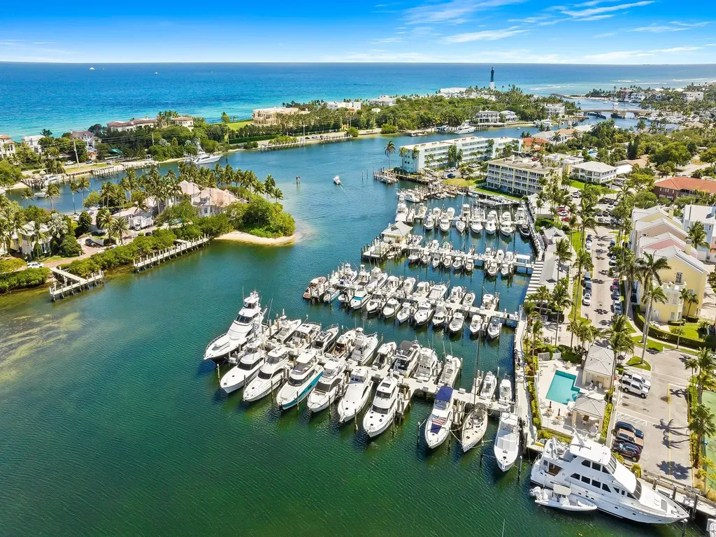 2754 NE 31st Court Lighthouse Point FL 33064