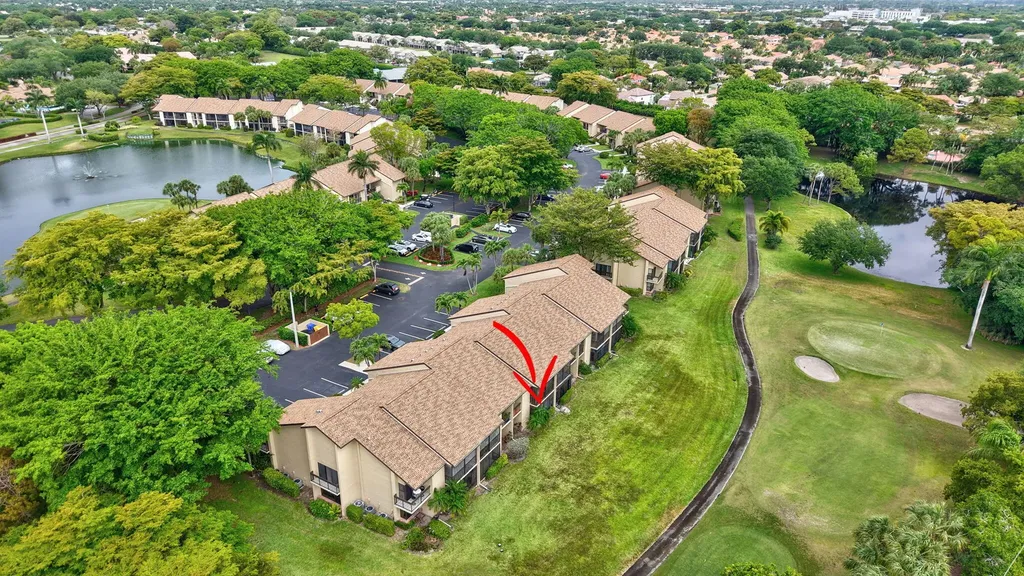 5021 Oakhill Lane Delray Beach FL 33484