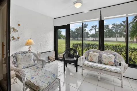 5021 Oakhill Lane Delray Beach FL 33484