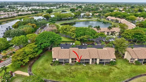 5021 Oakhill Lane Delray Beach FL 33484
