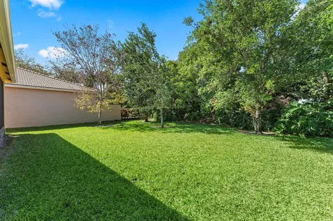 8727 Carmel Mountain Way Boynton Beach FL 33473