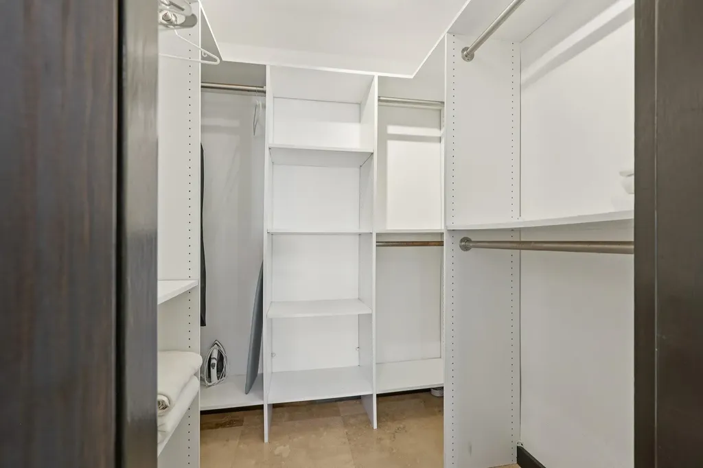 5601 Collins Avenue Miami Beach FL 33140