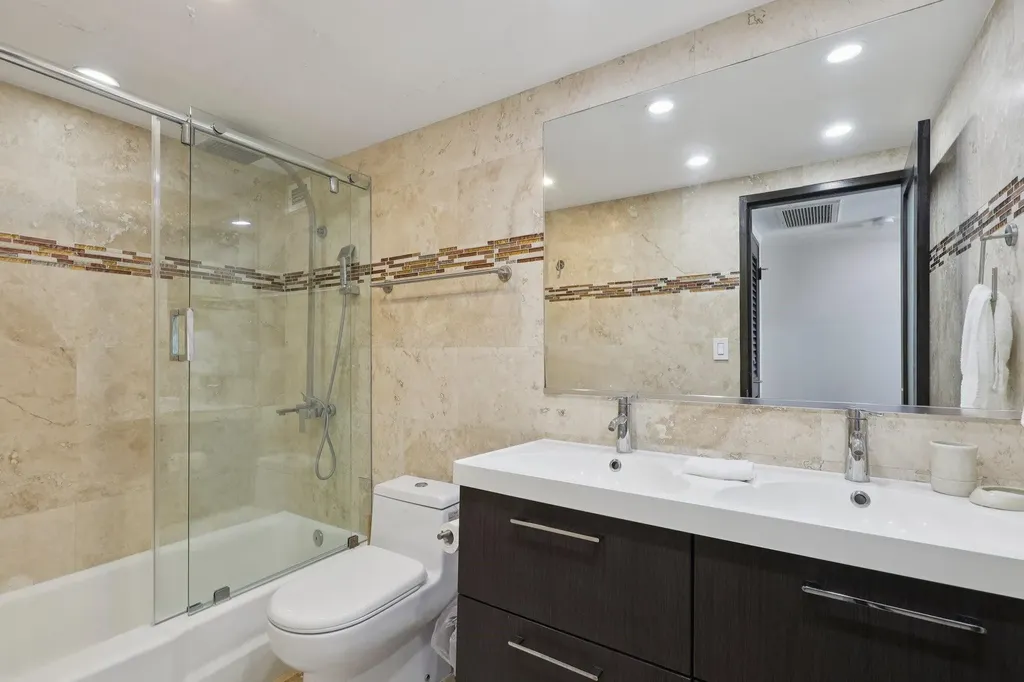5601 Collins Avenue Miami Beach FL 33140