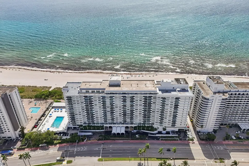 5601 Collins Avenue Miami Beach FL 33140