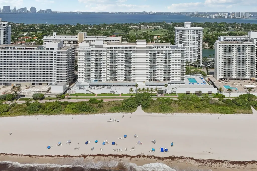 5601 Collins Avenue Miami Beach FL 33140