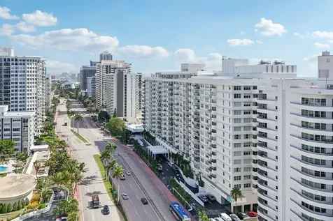 5601 Collins Avenue Miami Beach FL 33140