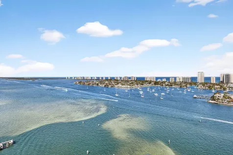 2640 Lake Shore Drive Riviera Beach FL 33404