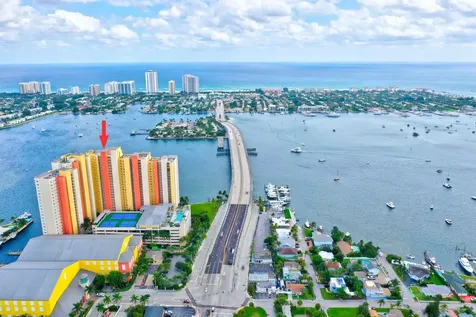 2640 Lake Shore Drive Riviera Beach FL 33404