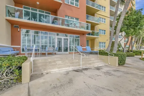 2640 Lake Shore Drive Riviera Beach FL 33404