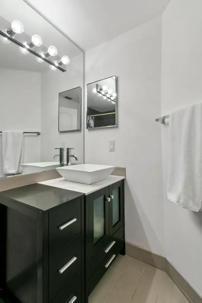 49 Admirals Court Palm Beach Gardens FL 33418