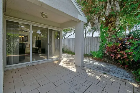 49 Admirals Court Palm Beach Gardens FL 33418