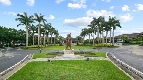 49 Admirals Court Palm Beach Gardens FL 33418