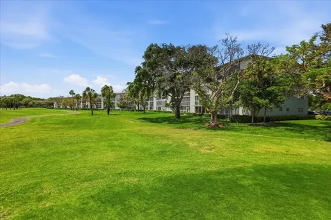3004 Portofino Isle Coconut Creek FL 33066