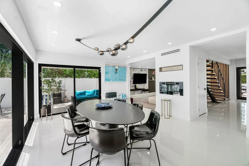 2724 N Ocean Boulevard Fort Lauderdale FL 33308