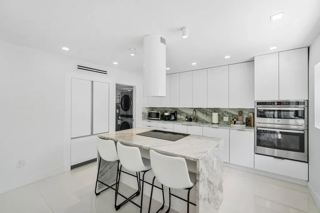2724 N Ocean Boulevard Fort Lauderdale FL 33308