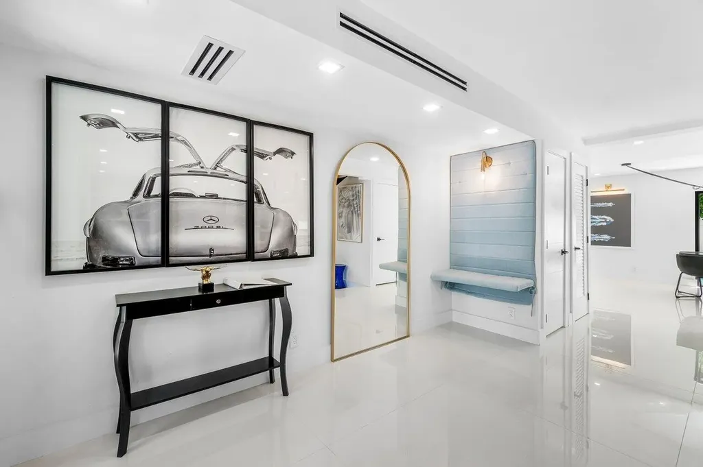 2724 N Ocean Boulevard Fort Lauderdale FL 33308