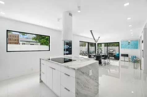 2724 N Ocean Boulevard Fort Lauderdale FL 33308