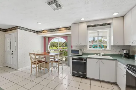 902 Egret Avenue Fort Pierce FL 34982