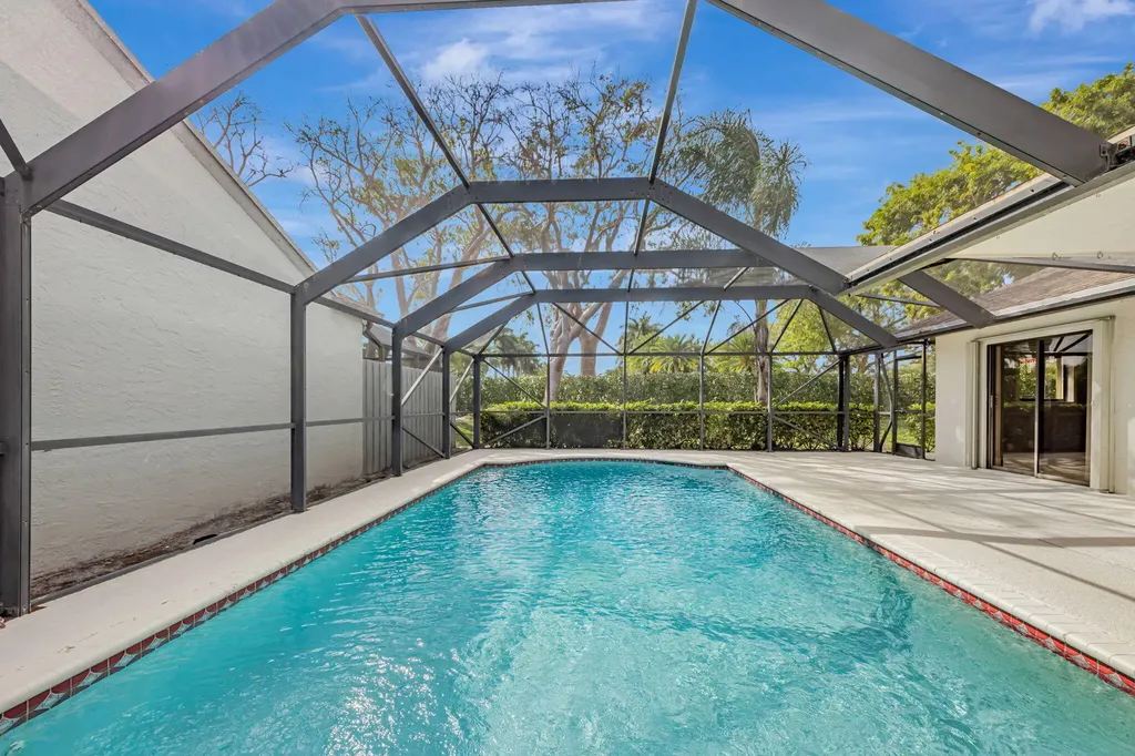 21356 Summertrace Circle Boca Raton FL 33428