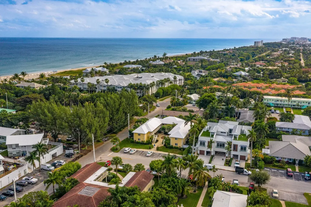 1030 Langer Way Delray Beach FL 33483